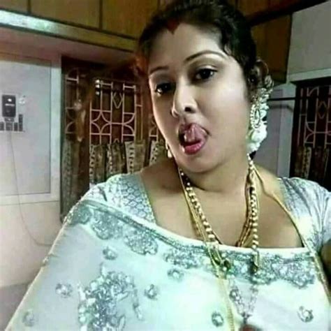 desi sex aunty video|Desi aunty sex video